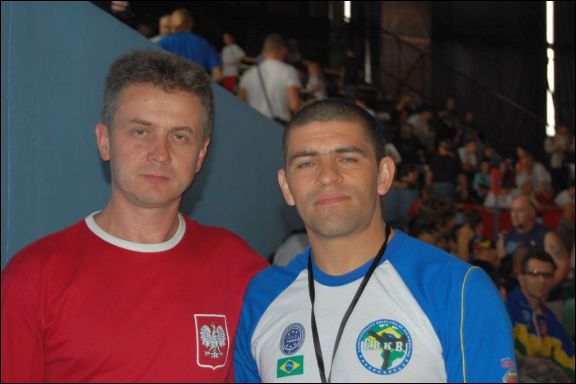 Zenon Pawlikowski w towarzystwie brazylijskiego trenera